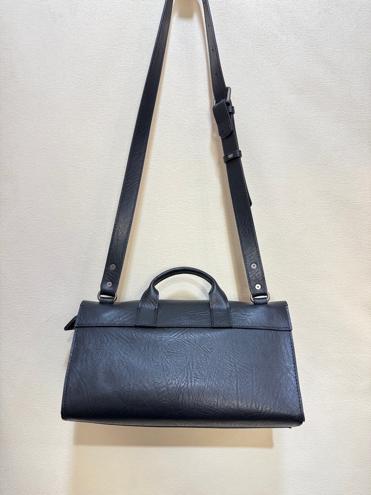 Maeson Flap Bag (Large) - Black