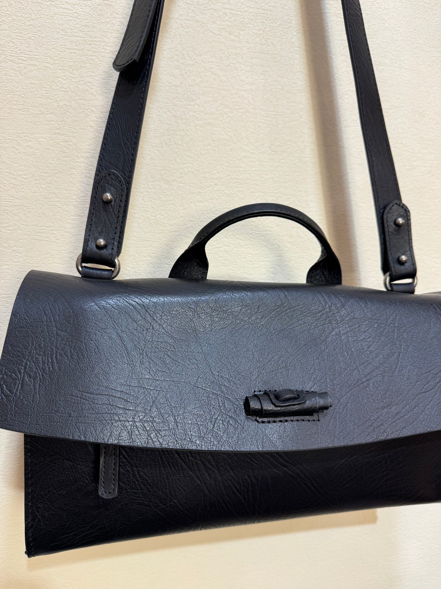 Maeson Flap Bag (Large) - Black