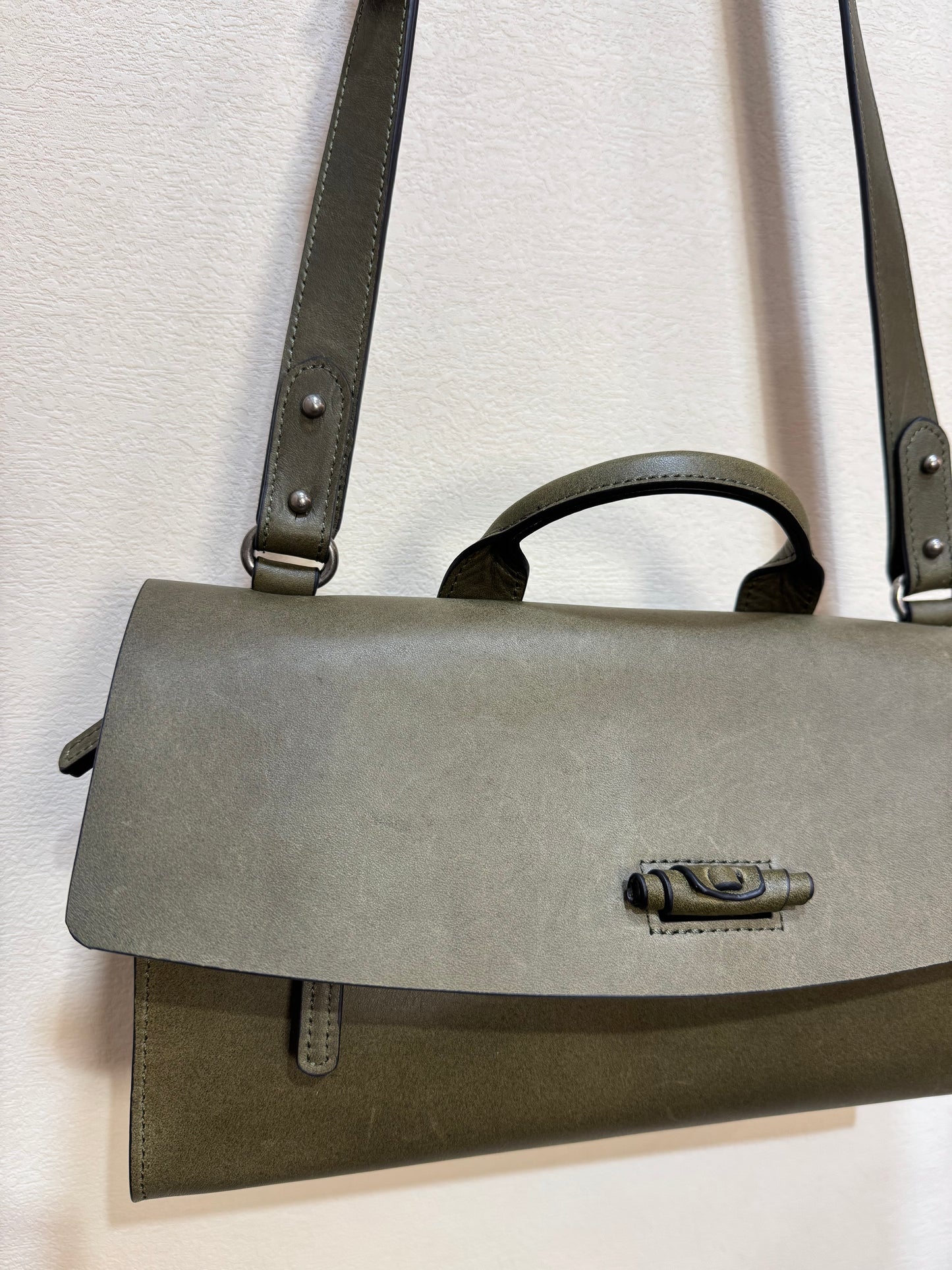 Maeson Flap Bag (Large) - Olive Green