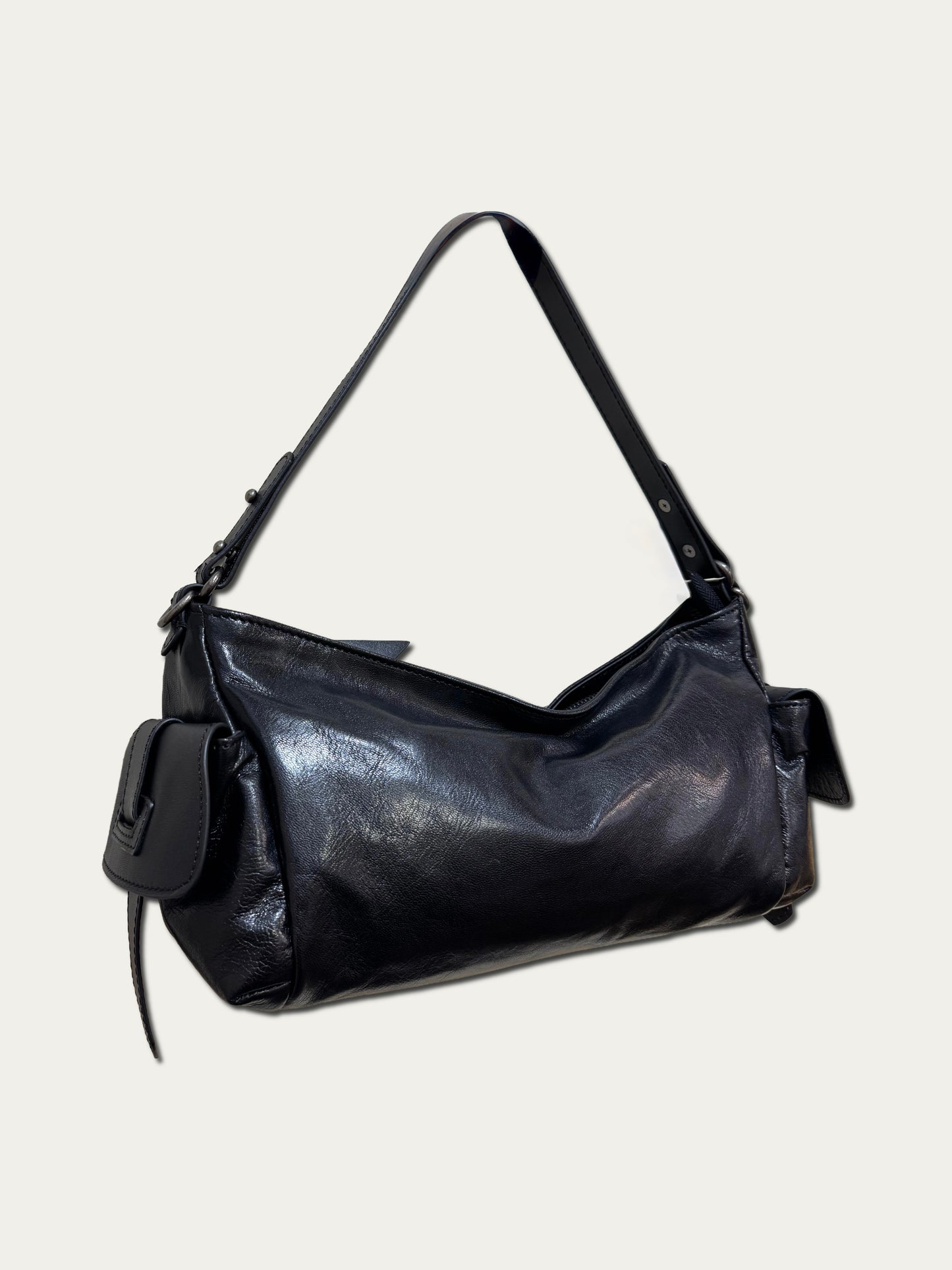 Tame Baguette - Black