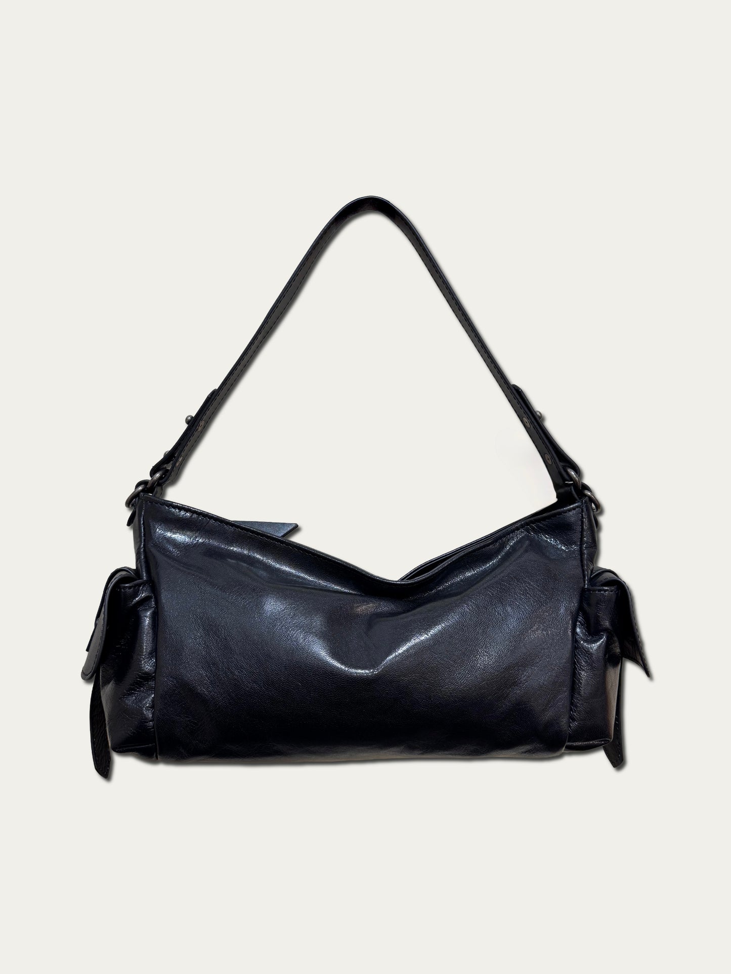 Tame Baguette - Black