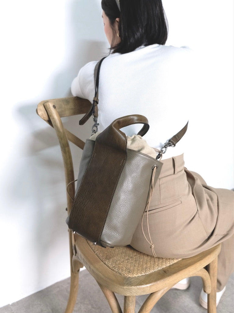 Joni Bucket