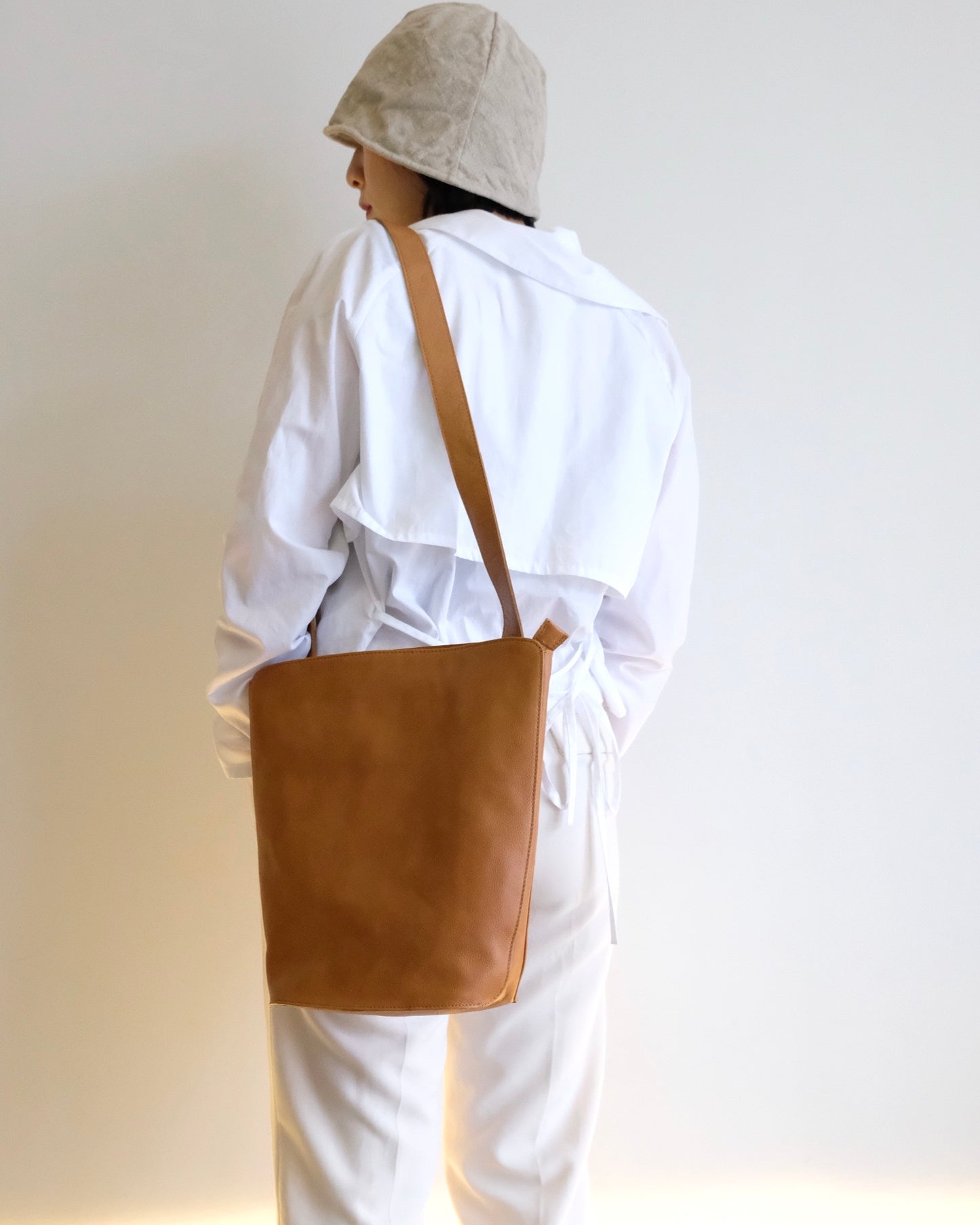 Alison Bucket