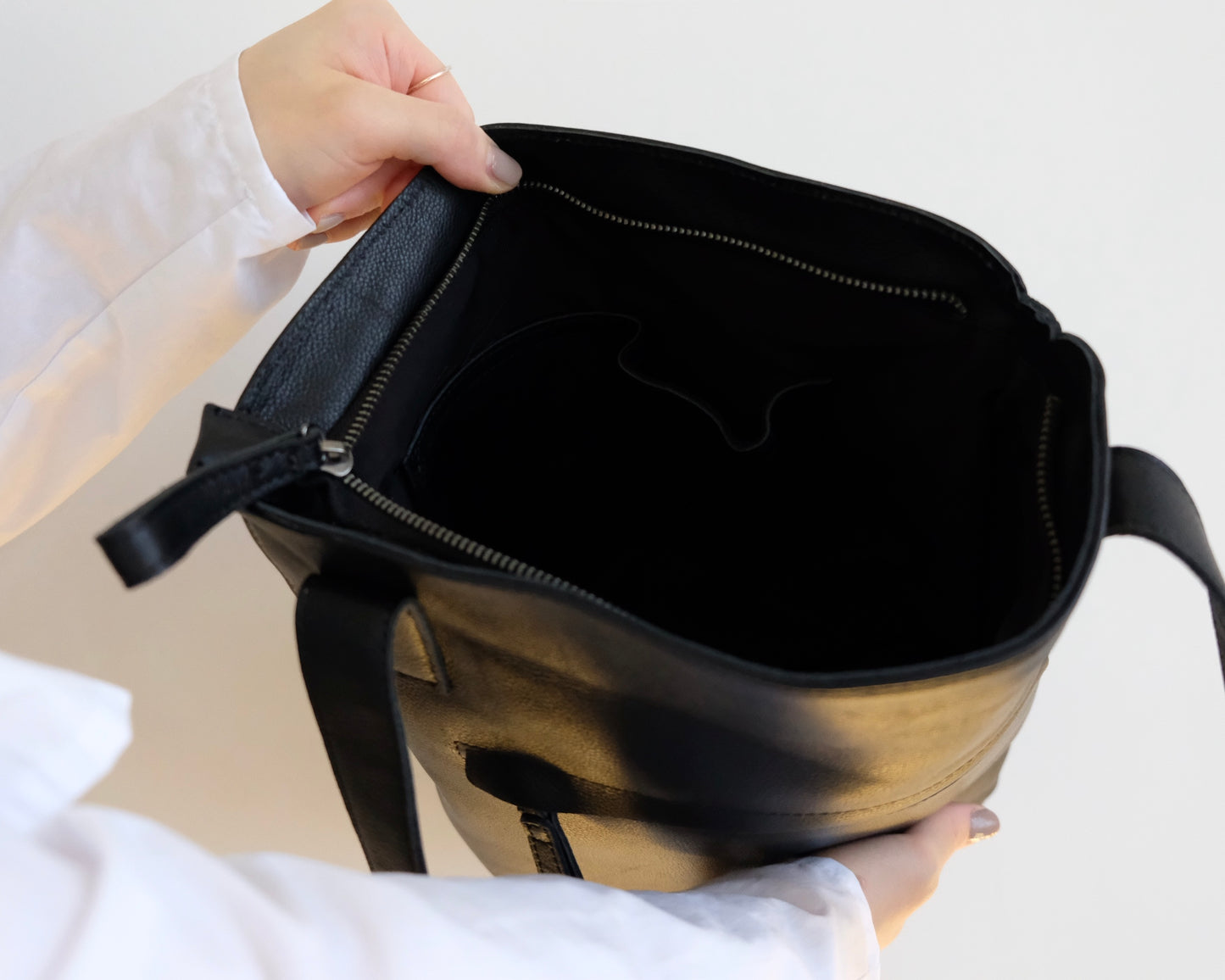 Alison Bucket